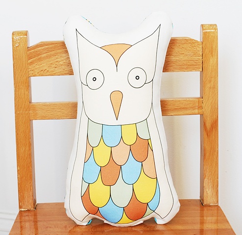 printed owl pillow