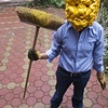 Yellow Mask: Free Service
Weed wacking - After
(Sunset Park, Brooklyn, NYC)