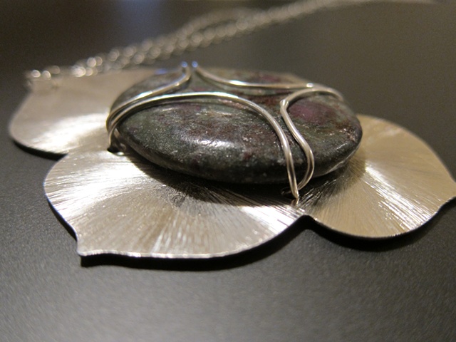 sterling, sterling silver, argentium, lotus, botany, flower, stone, ruby zoisite