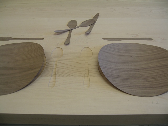 PROPER Table Walnut inlay