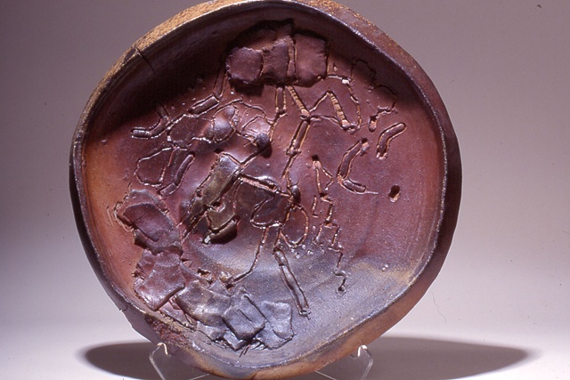 Peter Voulkos
CR1076-W Charger