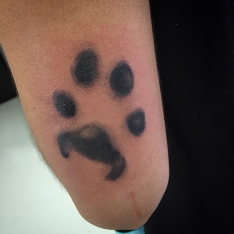 black widow custom tattoo amp design paw print black widow custom tattoo amp design paw print