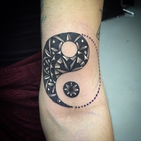 black widow custom tattoo amp design mandala ying yang black widow custom tattoo amp design mandala ying yang