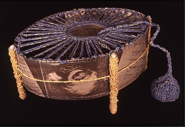 umbilical cord, weaving