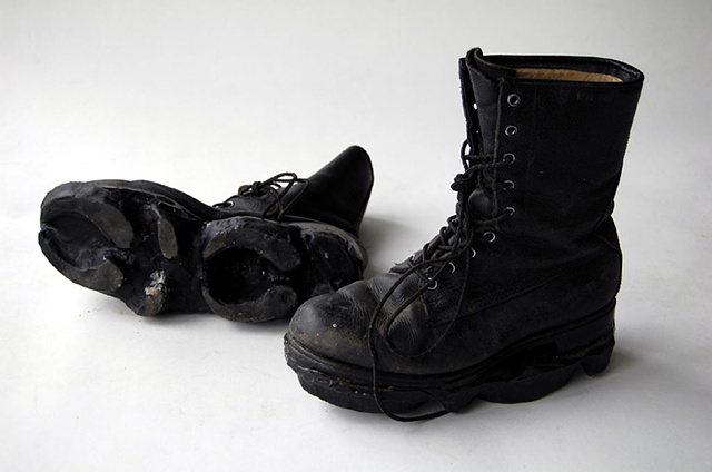  Maskull Lasserre Art Artist Portfolio Artwork Collection Sculpture Public Art Masquel Drawing Montreal Pierre Francois Ouellette Art Contemporain Animal Footprint  New Yourk Montreal City Animal Track Shoes Trace