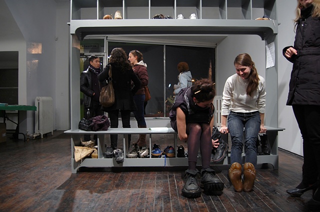 Outliers
(installed at Articule, Montreal, Canada)
