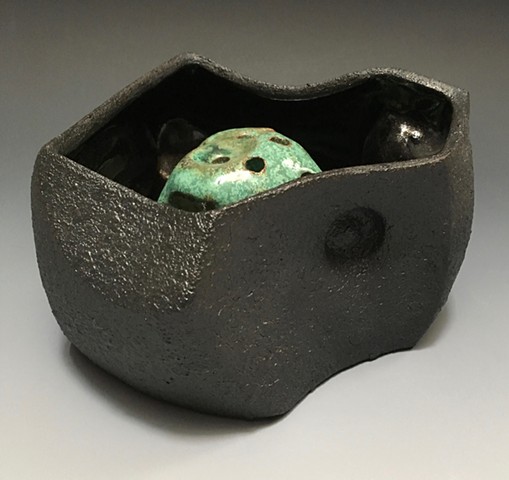 Small Black Serving / Flower Bowl