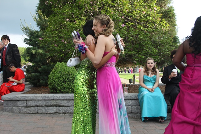 'Prom Hugs'