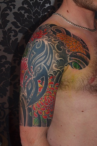 japanese tattoo by fil wood chrysanthemum 1 2 sleeve japanese tattoo by fil wood chrysanthemum 1 2 sleeve