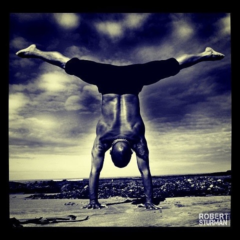 Atlas
10x10 inch
$100
