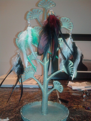 feather earrings