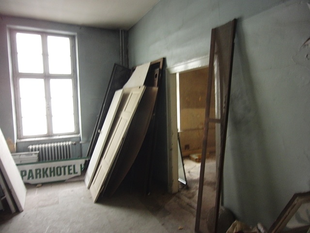Room 3
