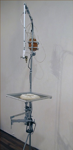 Mark Porter kinetic sculpture, kinetic sculpture, Mark Porter, performative sculpture, found objects, chicago, machine, kinetic mechanical sculpture