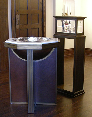 Font, Sacred Heart School Chapel