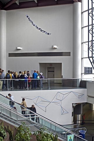 Scale (above)
Hitch (below along escalator)