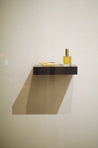 Eau de toilette. A gourmand fragrance with notes of honey and curry powder.